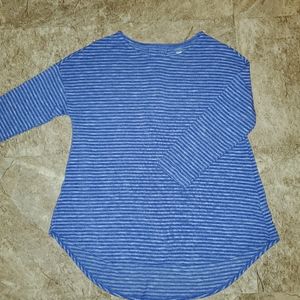 ❤ Old Navy purple and white striped shirt